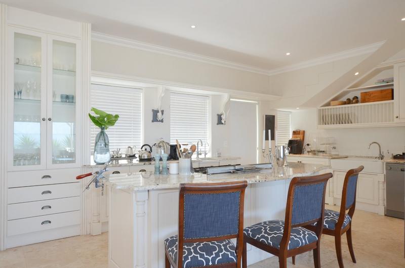 4 Bedroom Property for Sale in Pearl Bay Western Cape